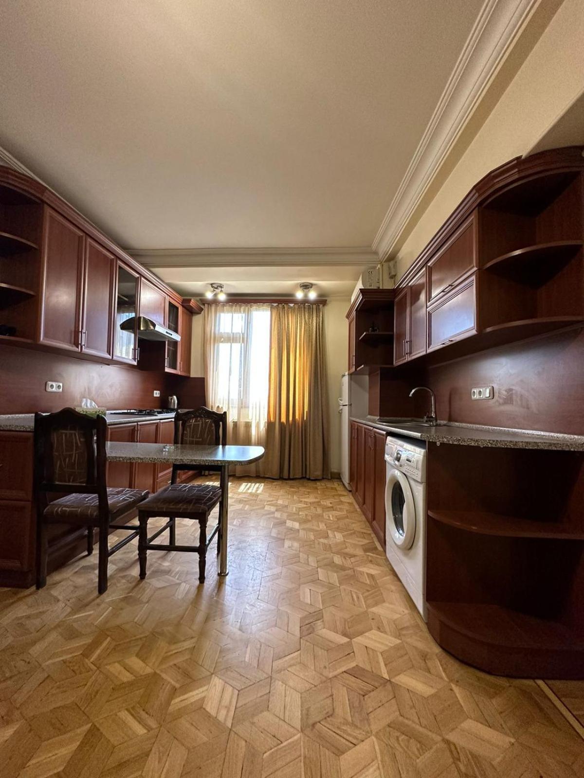 Luxuary Spacious 1Bedroom Apt,Centre Γιερεβάν Εξωτερικό φωτογραφία